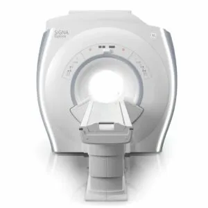 GE Signa Explorer — МРТ