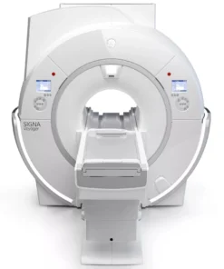 GE Signa Voyager 1.5 Т широкоборный МР-томограф с апертурой 70 см в диагностическом кабинете