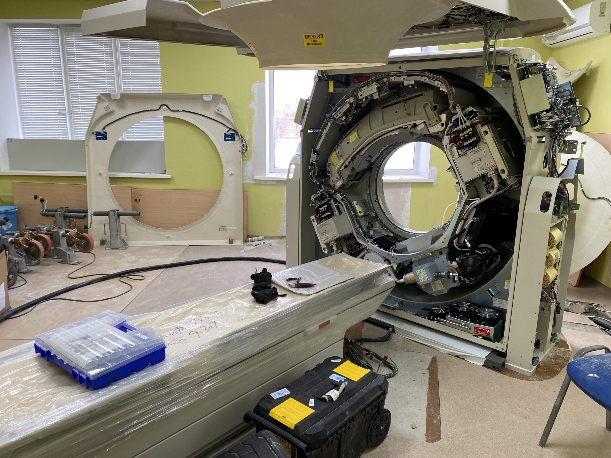 Профилактика и своевременный ремонт поломок — залог долгой службы компьютерного томографа. Компьютерный томограф